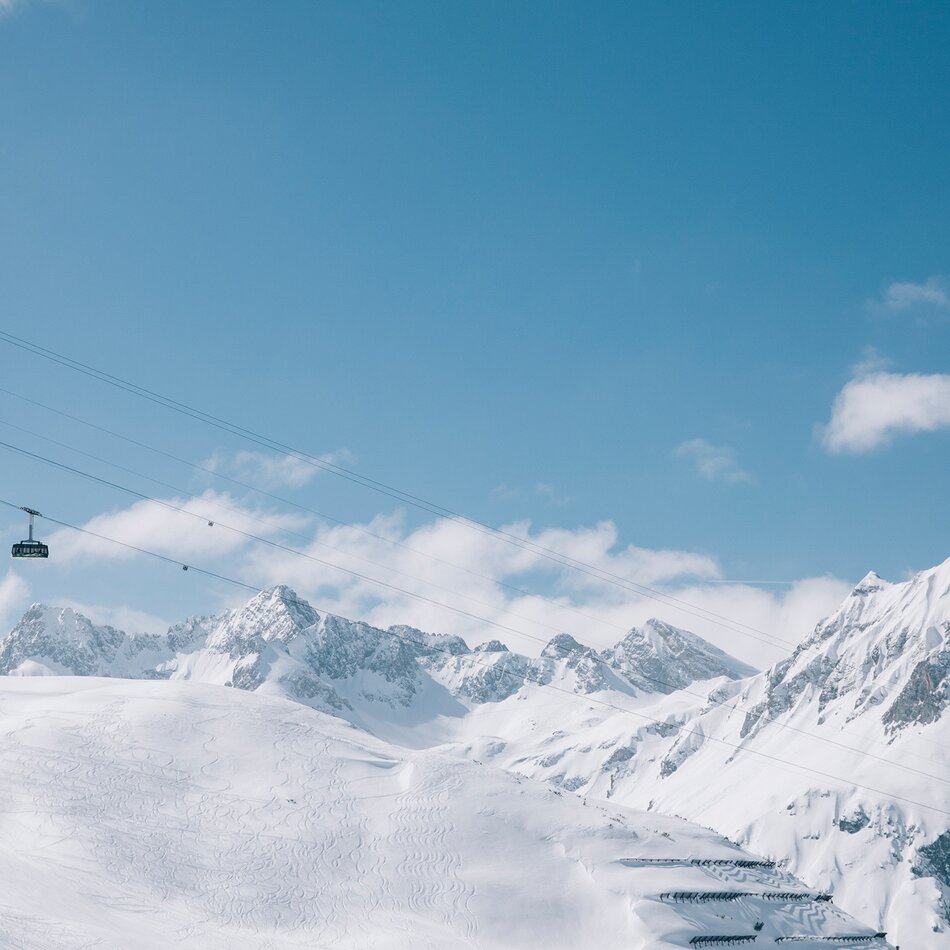 summit view in the Arlberg | © Daniel Zangerl / Lech Zuers Tourismus