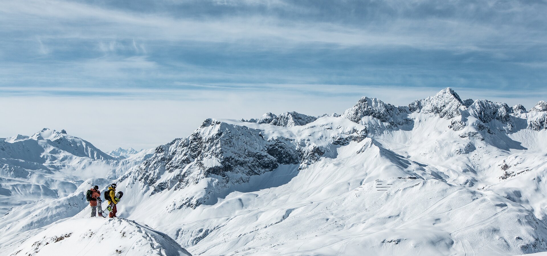 Snowboarden in Lech am Arlberg | © Christoph Schoech / Lech Zuers Tourismus